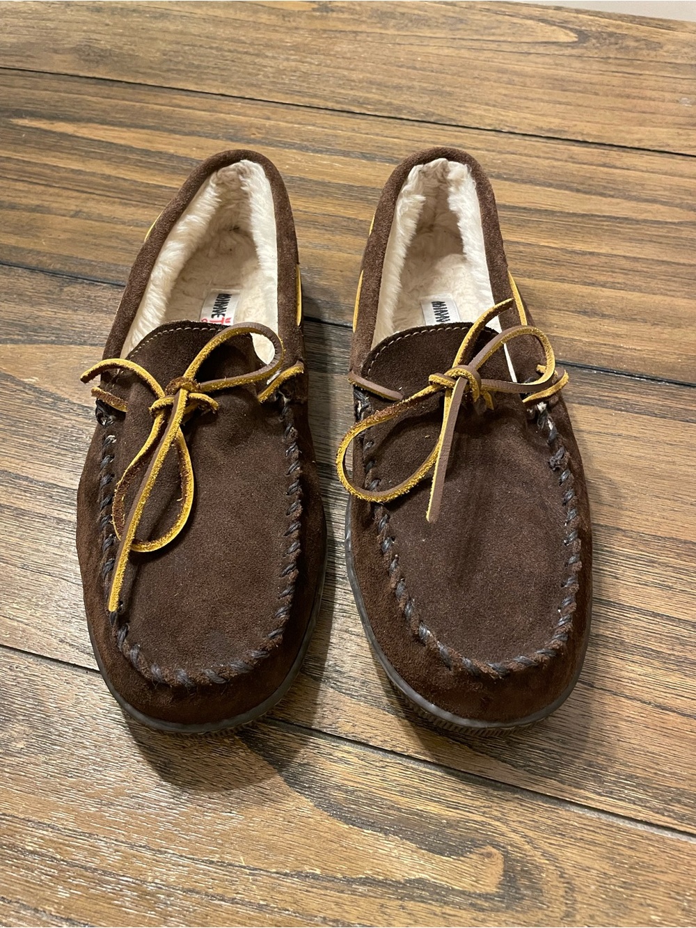 Minnetonka Men's PileLined Hardsole Moccasin Brown 3908 US 11M Leather Upper EUC
